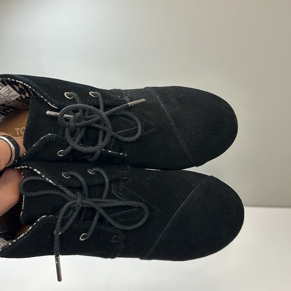 Toms Black Suede Desert Wedge Booties Size 9.5 - Picture 12 of 16
